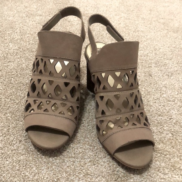 Vince Camuto Women’s Heels - Picture 1 of 5